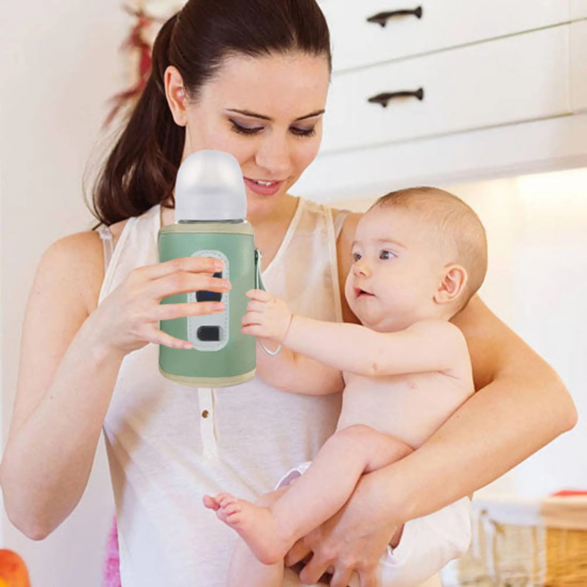 Chauffe biberon portable BabyLunea Compact | Température réglable 