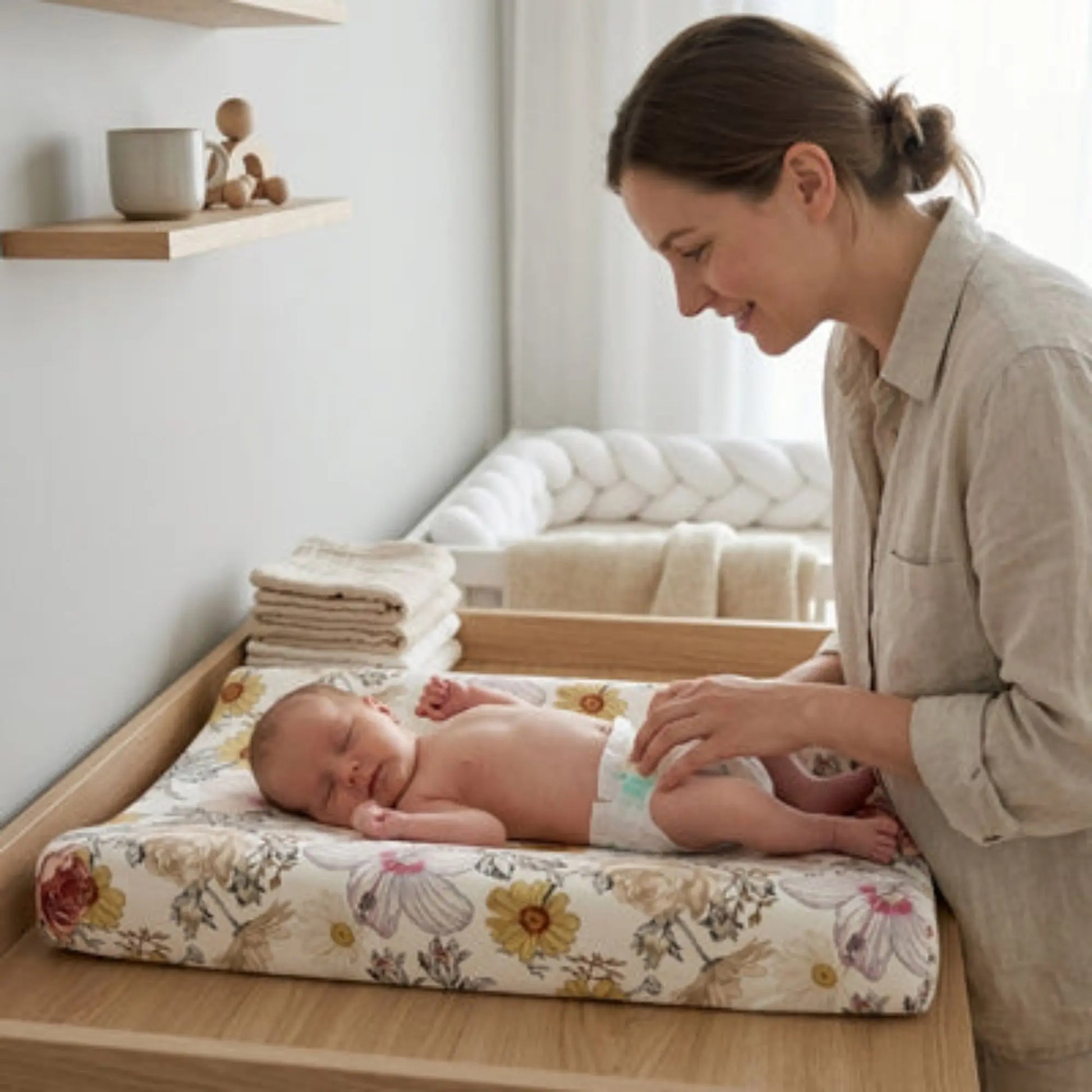 Housse matelas à langer BabyLunea Caresse – douce, lavable et florale 